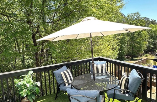Ben Hill House | 4 King Beds`Stylish & Spacious Home near ATL Airport`Selfie Ops`FIFA Ready