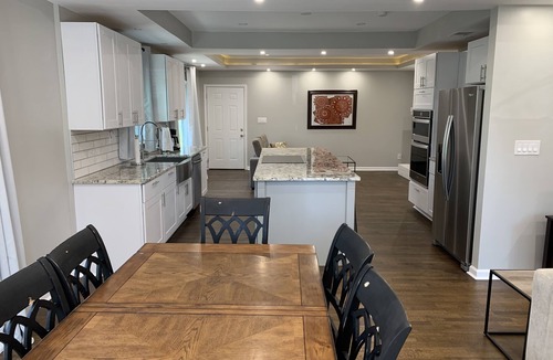 Roswell House | 4 Kings! Only 1.5 miles to downtown Roswell