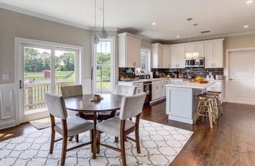 Adelphia House | 4 Mi to iPlay America! Home w/Horse Farm Views
