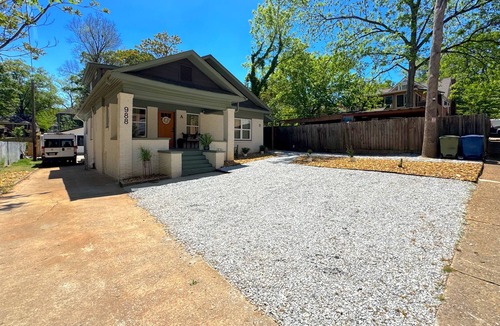 Sylvan Hills House | 4 miles to Mercedes Benz Stadium-Sleeps 4-Best Value ATL STAY FOR FIFA