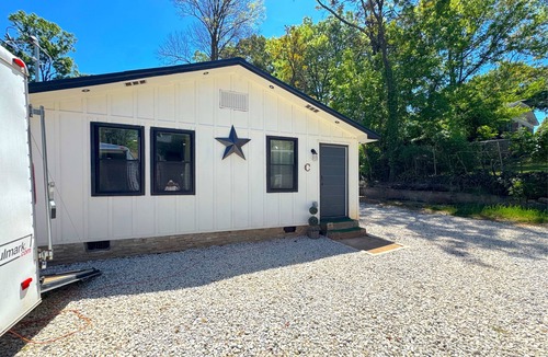 Sylvan Hills House | 4 miles to Mercedes Benz Stadium-Sleeps 4-Best Value ATL STAY FOR FIFA
