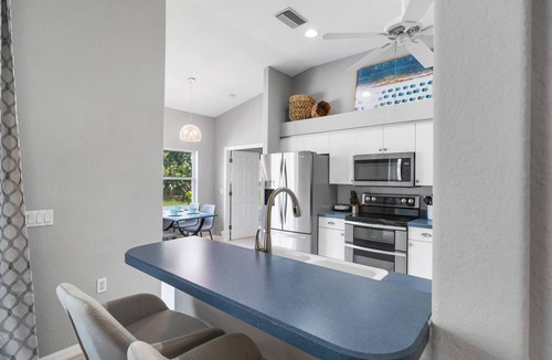 Long Meadow House | 4 Reasons Resort - Golf, Beach, Private Pool, Family Fun! In Rotonda