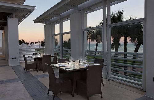 Brush - Stewarts Apartment | 4 Units Close to Daytona Beach, Pet-friendly, Onsite Swimming Pool!