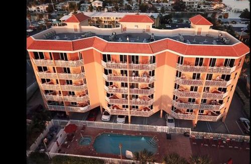 Treasure Island House | 404 - Surf Beach Resort
