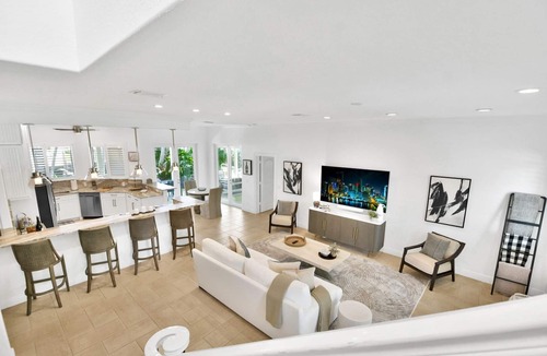 Lighthouse Point House | 4110 Managed By Brampton Park