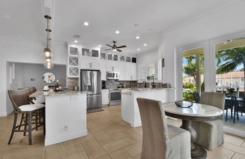 Lighthouse Point House | 4110 Managed By Brampton Park