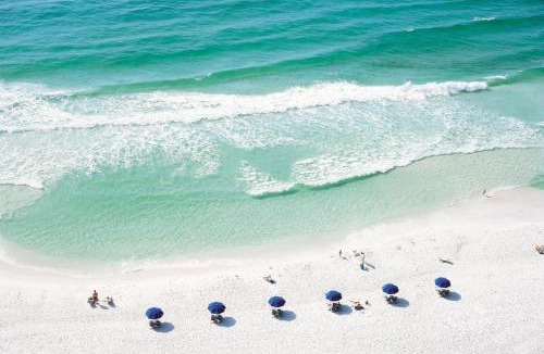 Gulf Pines House | 4135 Beachside One