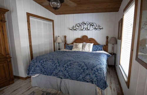 Sanders House | 418 m² House ∙ 8 bedrooms ∙ 15 guests
