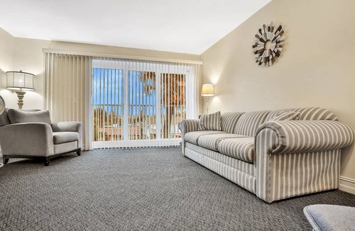 Indialantic By The Sea Condo | 42 m² Condo ∙ 1 bedroom ∙ 4 guests