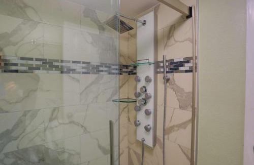 Treasure Island House | 421 - Island Inn