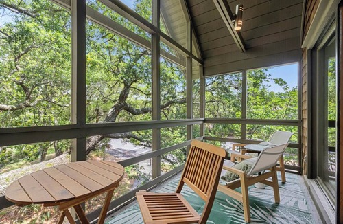 West Beach Condo | 4295 Mariners Watch Villa by Akers Ellis Rentals
