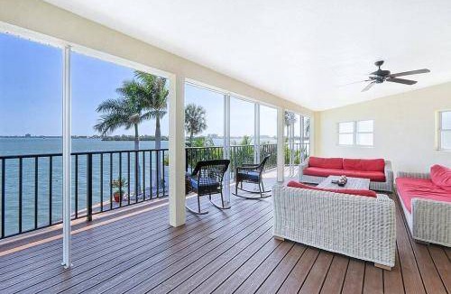 St. Petersburg - Clearwater Villa | 446 m² Villa ∙ 4 bedrooms ∙ 8 guests