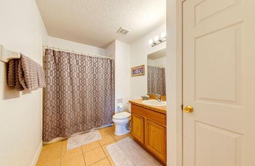 Highgate Park Villa | #447-Beautiful, spacious villa with sunny private pool, overlooking conservation land