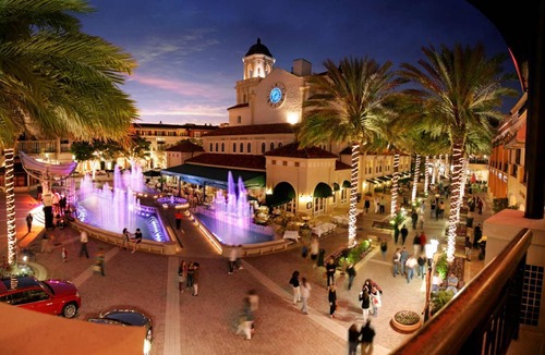 West Palm Beach Hotel | 45 m² Hotel ∙ 3 bedrooms ∙ 127 guests