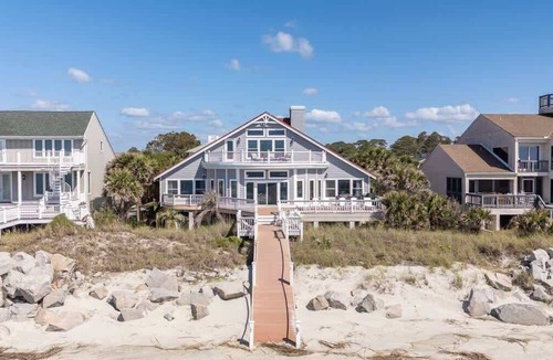 Saint Helena Island House | 452 Tarpon Blvd-Sandy Toes