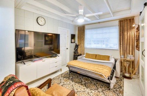 New Smyrna Beach Cottage | 46 m² Cabin ∙ 1 bedroom ∙ 4 guests