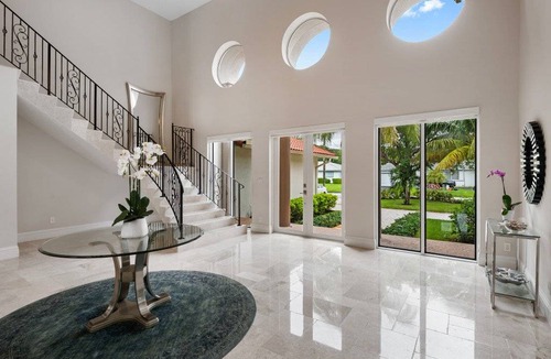 Lauderdale-by-the-Sea House | 465 m² House ∙ 6 bedrooms ∙ 10 guests