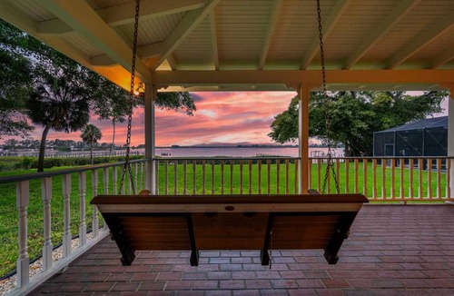 Bradenton House | 465 m² House ∙ 8 bedrooms ∙ 19 guests