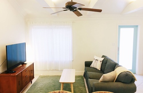 Bayou Oaks House | 47th Street Cottage in sunny Sarasota