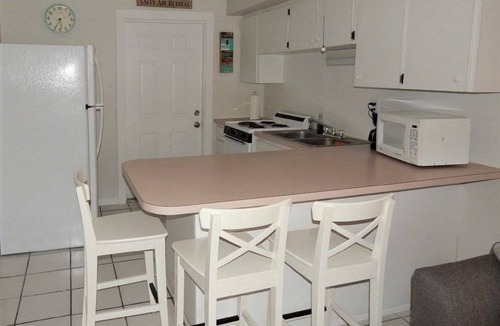 Independence Square Cottage | 49 m² Cabin ∙ 1 bedroom ∙ 4 guests
