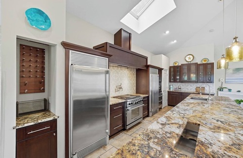 Jacksonville Beach House | 4BR Beach Home w/Private Pool & Golf Course Views