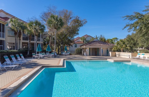 Sandestin Condo | 4BR Beach Villa w/6-Seater GOLF CART! Near Beach, Pool, Tram, Screened Porch
