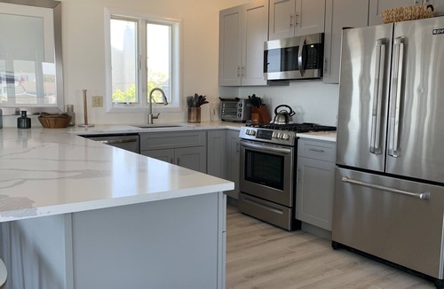Green Creek House | 4BR Beachfront Panoramic Water Views near Cape May and Wildwood