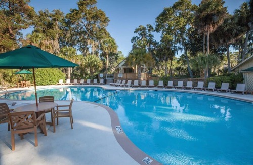 Ocean Ridge Condo | 4BR Coastal Retreat w/Balcony at Ocean Ridge