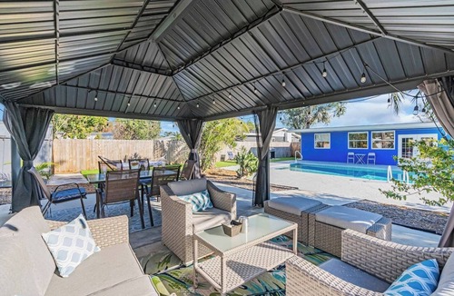 Bradenton House | 4BR Oasis w/Pool & Firepit – Near AMI & IMG
