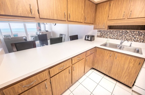 Satellite Beach Condo | 4th Floor Oceanfront 2BR Condo w/Balcony & Beach Views, Unit 448