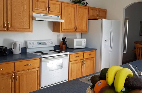 West Haven Villa | 5 Bedroom family home in gated community, near Disney.