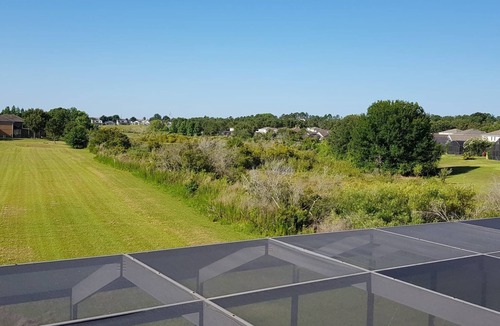 West Haven Villa | 5 Bedroom family home in gated community, near Disney.