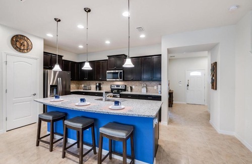 Four Corners House | 5 Bedroom New Disney Vacation home