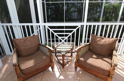 Captiva House | 5-bedroom vacation home in the Village with just a short walk to Captiva Beach!