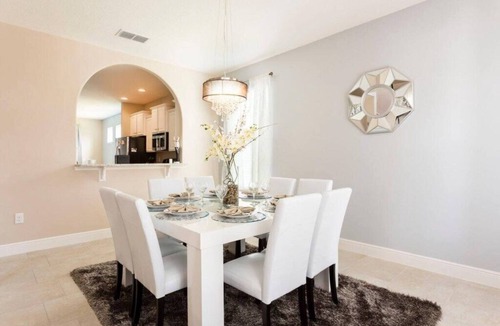 Loughman House | 5 Bedrooms/5 Bathrooms/Solterra (5144OA)