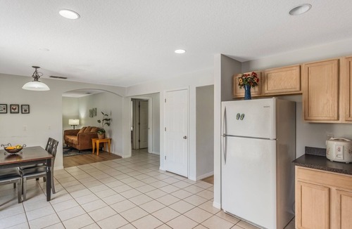 Lake Wilson Preserve Villa | 5 Bedrooms Vacation Home near Disney