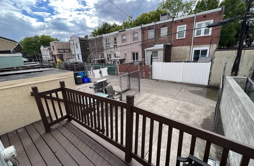 South Philadelphia House | 5 blocks walk to Stadiums! Extra wide South Philly Rowhome with Balcony+Parking!