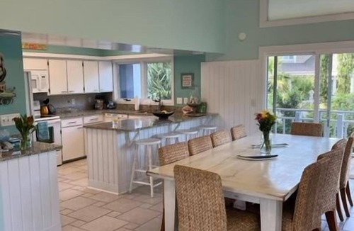 Seabrook Island House | 5 BR Home! Across from Boardwalk to the Beach! Amenity access included