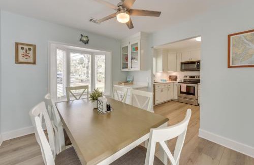 Port Royal House | 5 Mi to Dtwn Beaufort: Home w/Screened-In Patio