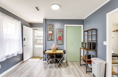 Walterboro House | < 5 Mi to Dtwn Walterboro: Grill, Game & More!