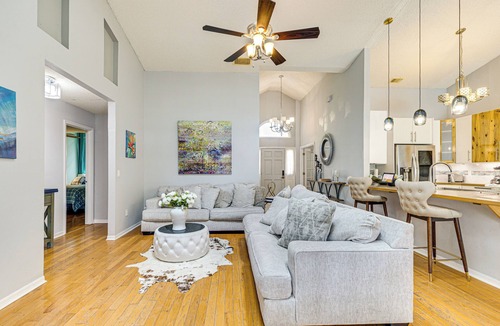 Conway House | 5 Mi to Lake Eola Park: Orlando Home w/Pool!