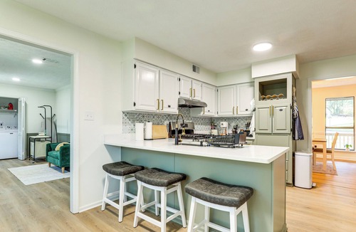 Lithonia House | 5 Mi to Stone Mountain: Family Home