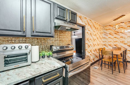 Marietta Cottage | 5 Mi to Town: Pet-friendly Retreat in Marietta!