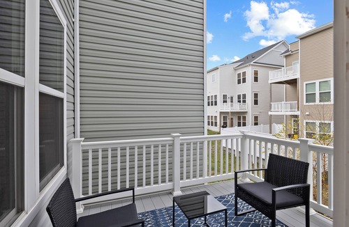 Hanover House | 5-Star BWI Hanover 3-Level With Bonus Living Space