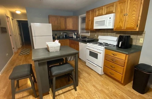Winona House | 5 Star! Direct Access to Brimstone Recreation Pet Friendly Game Room