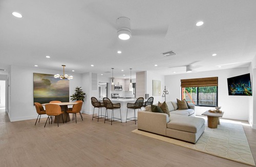 Lake Ida Shores House | 501 Managed By Brampton Park
