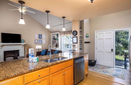 Blue Heron Lake House | 514 Remora Dr - Private Lakefront View