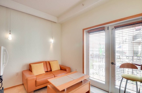 Palm Coast Apartment | 53 m² Apartment ∙ 1 bedroom ∙ 2 guests
