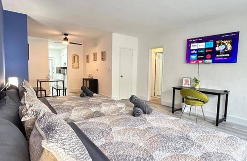 West Avenue Apartment | 55 m² Apartment ∙ 1 bedroom ∙ 4 guests