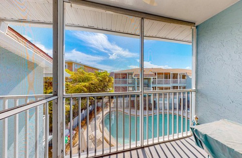 Bradenton Beach Condo | 55 m² Condo ∙ 1 bedroom ∙ 2 guests